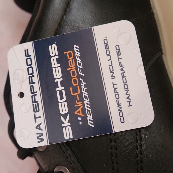NWT Waterproof Skechers With Air Cooled Memory Foam US 12 - Picture 3 of 8